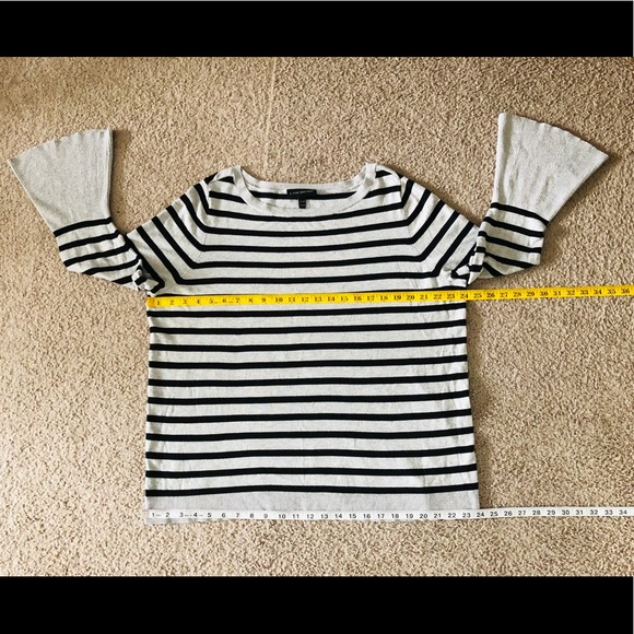 Lane Bryant Gray Black Striped Long Bell Sleeve Boat Neck Sweater size 18/20 - Picture 4 of 12
